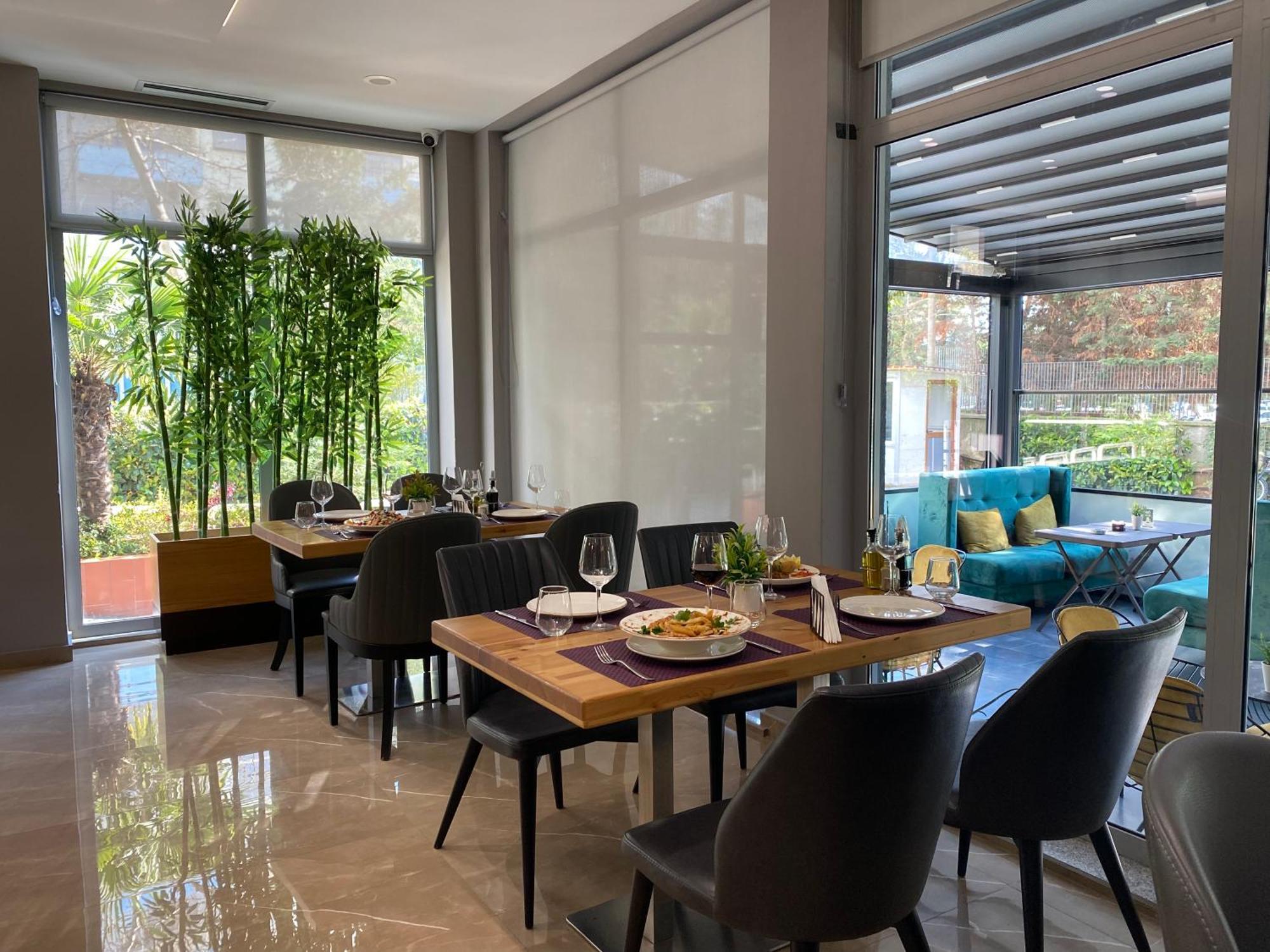 Doanesia Premium Hotel & Spa Τίρανα Εξωτερικό φωτογραφία