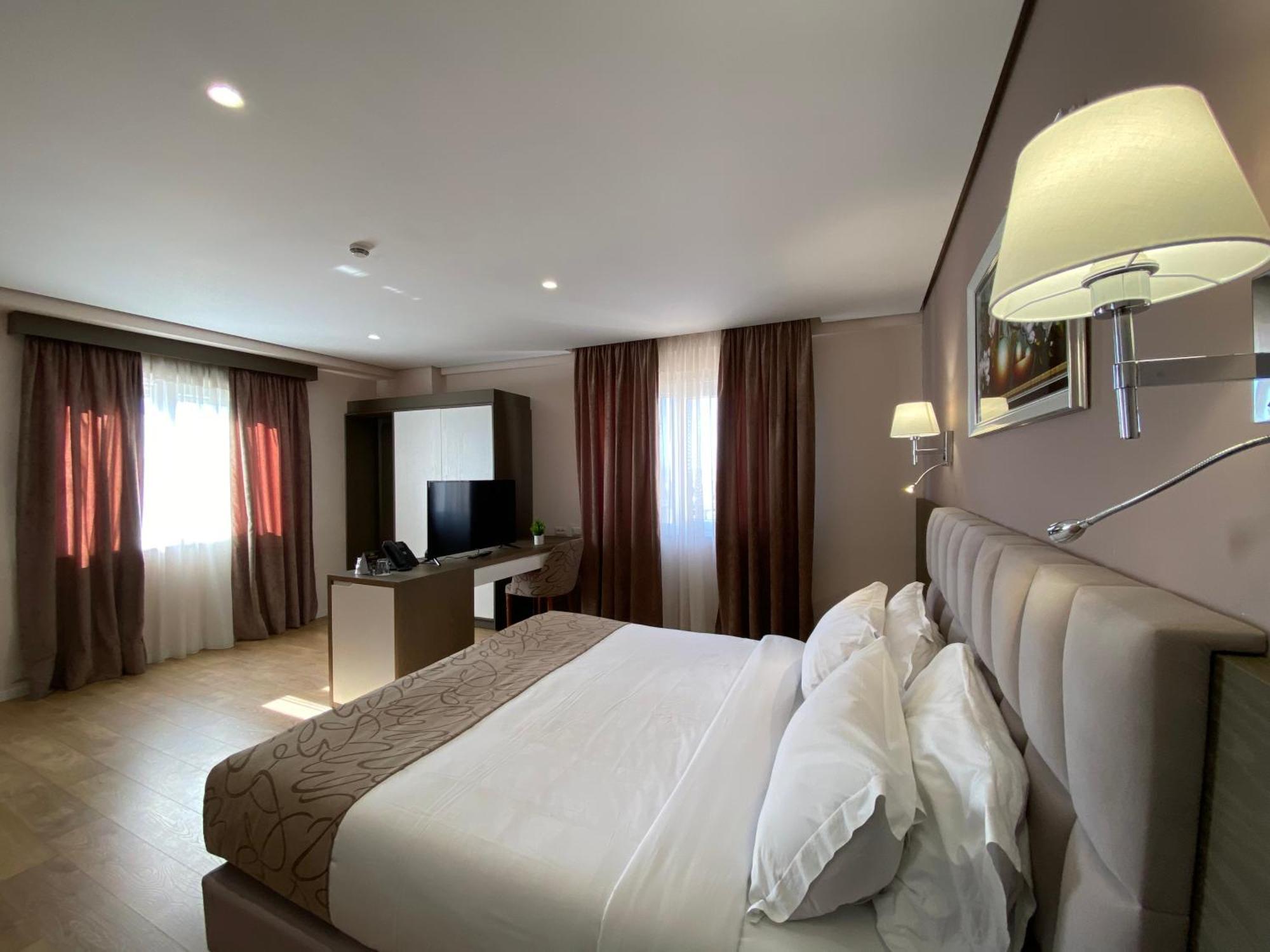Doanesia Premium Hotel & Spa Τίρανα Εξωτερικό φωτογραφία